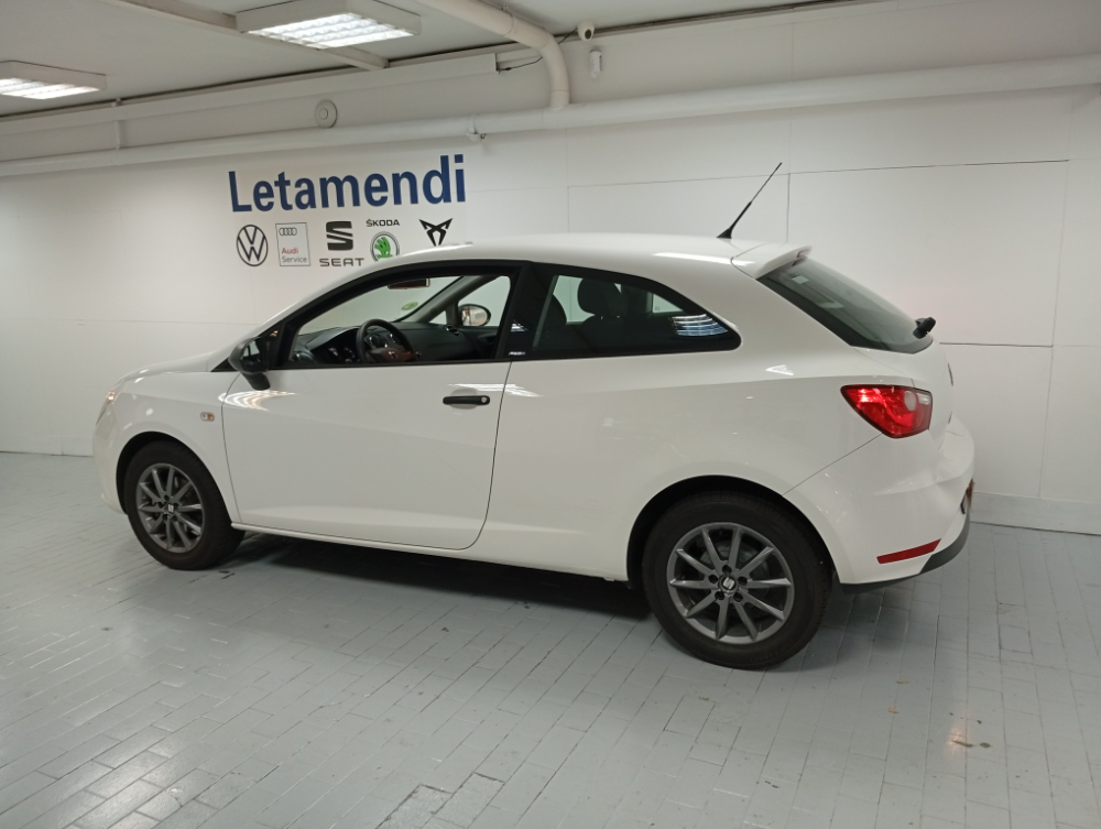SEAT IBIZA REFERENCE foto 18