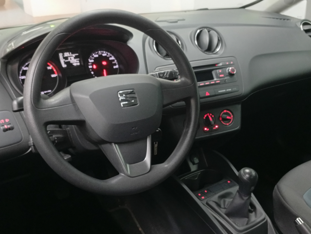 SEAT IBIZA REFERENCE foto 29