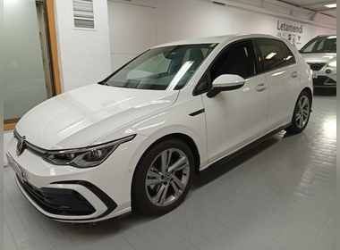 Volkswagen - Golf VIII