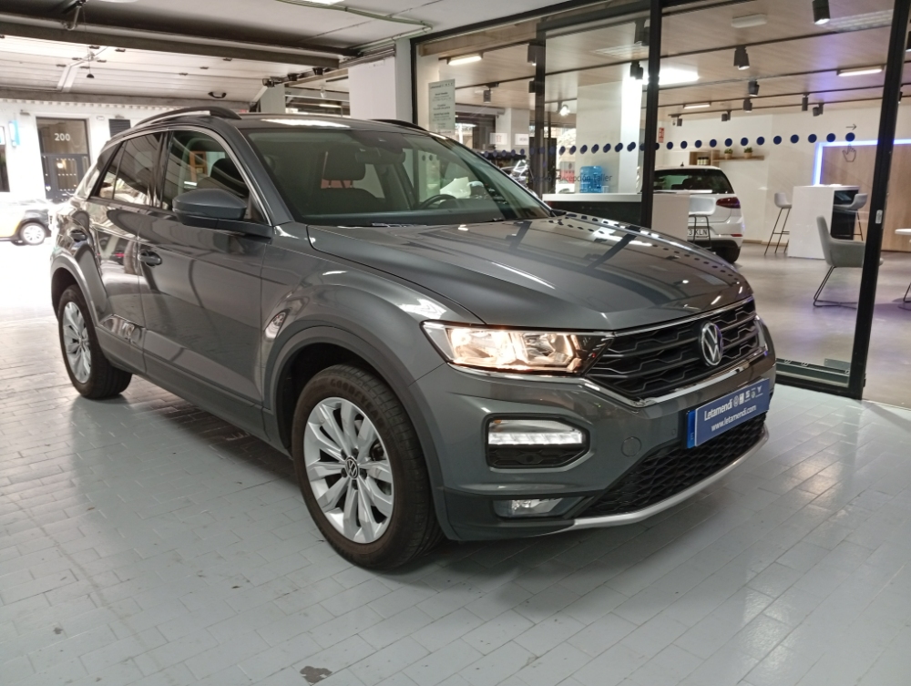 Volkswagen T-Roc Advance foto 2