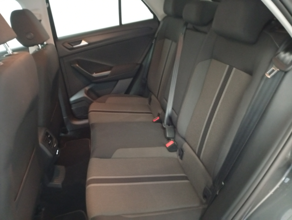 Volkswagen T-Roc Advance foto 17