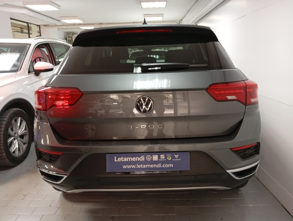 Volkswagen T-Roc Advance foto 24