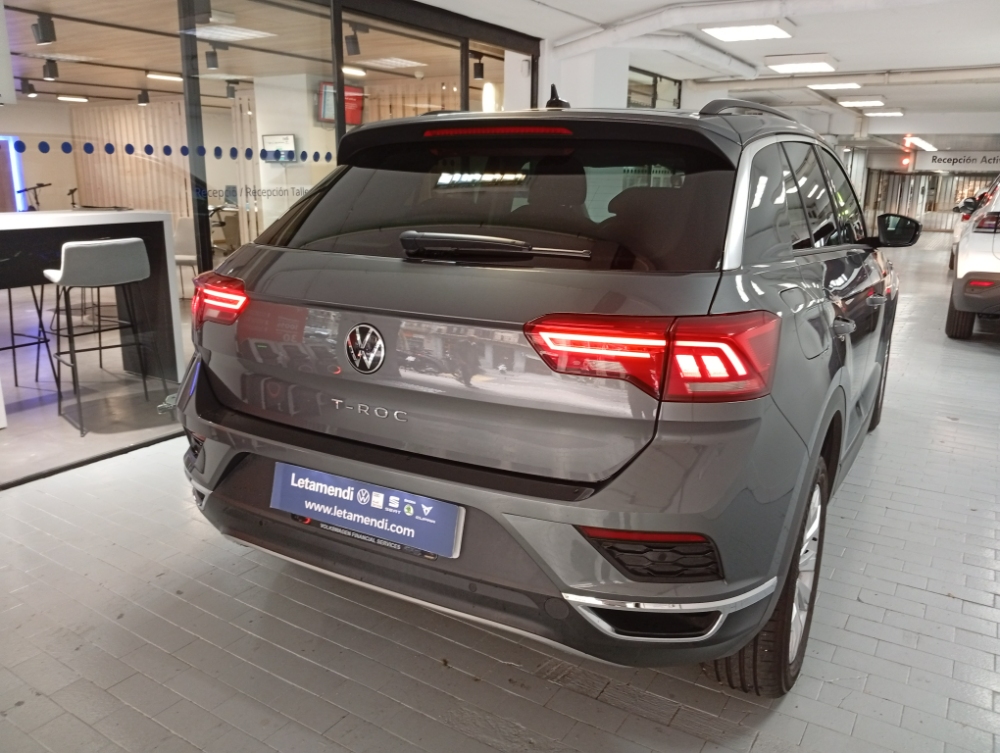 Volkswagen T-Roc Advance foto 8