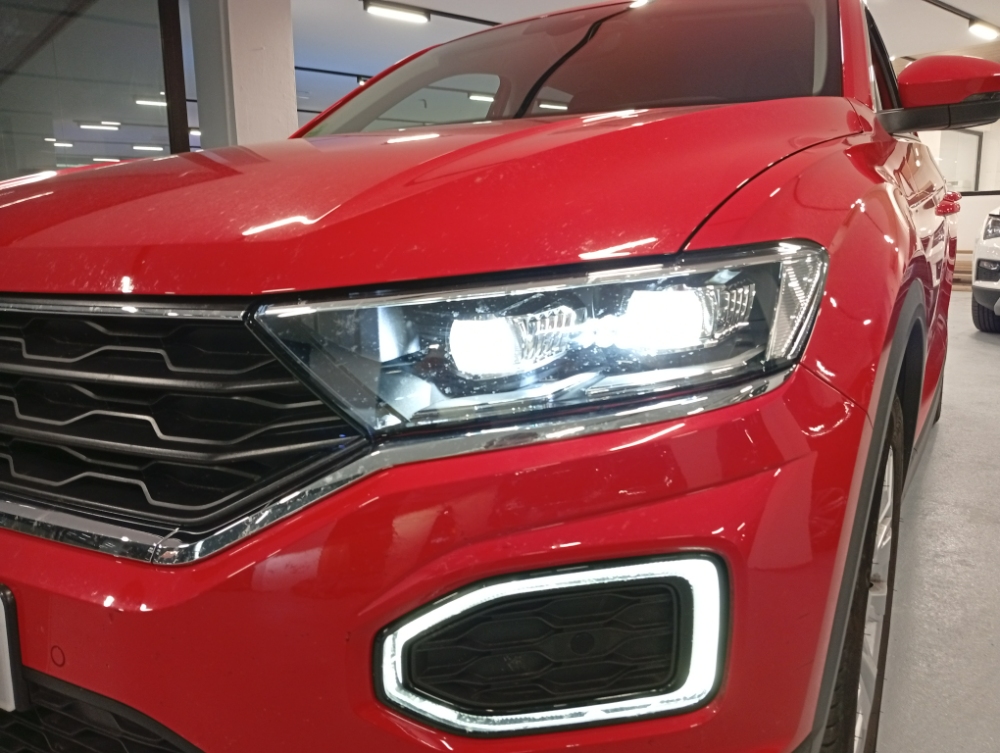 Volkswagen T-Roc Advance foto 12