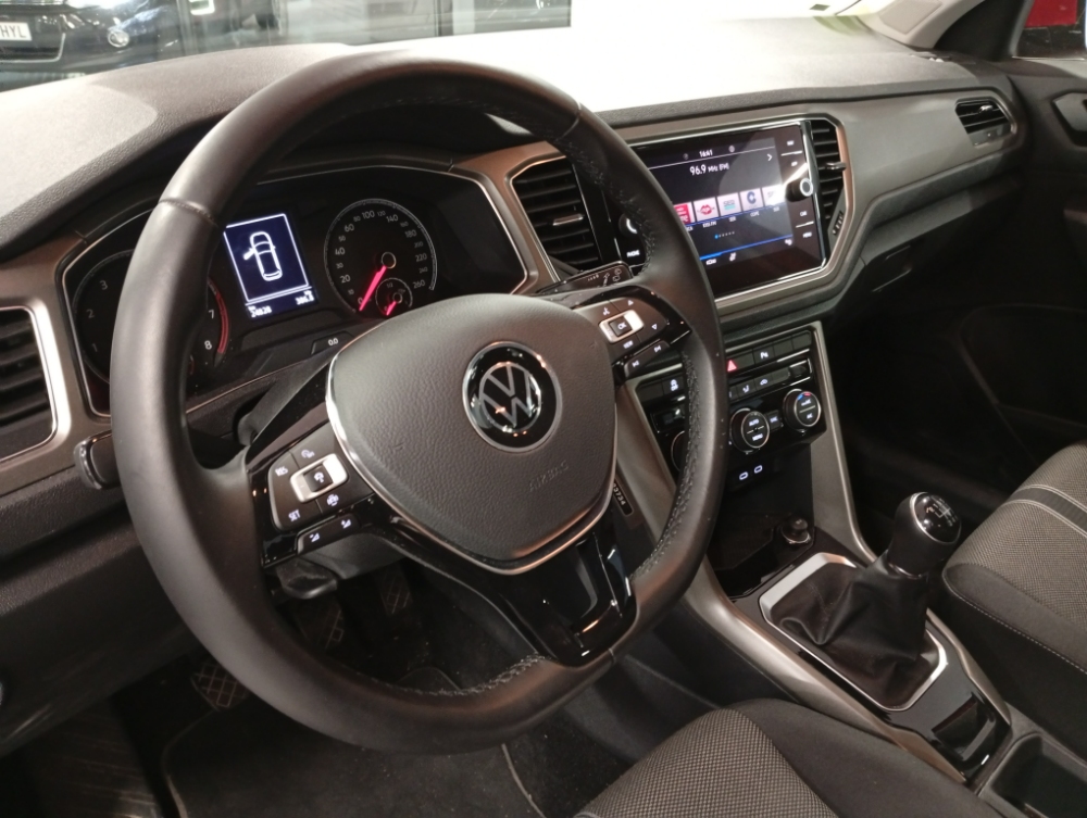 Volkswagen T-Roc Advance foto 15
