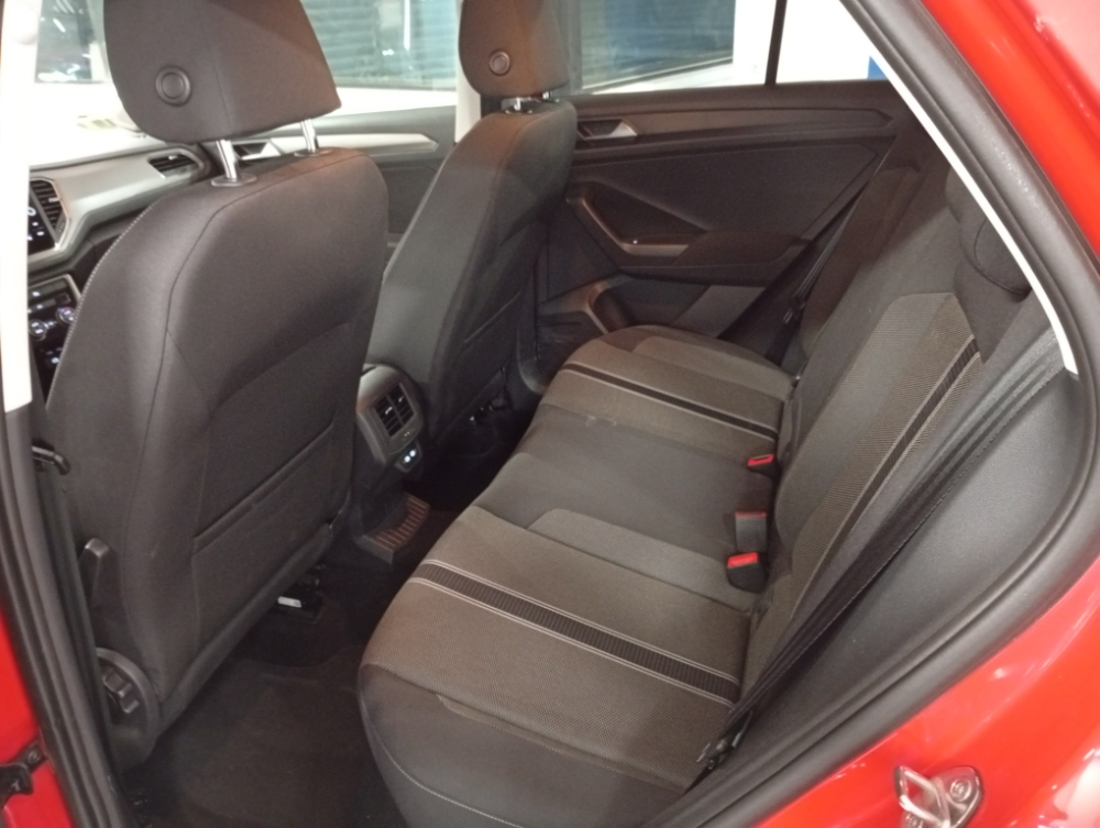 Volkswagen T-Roc Advance foto 16