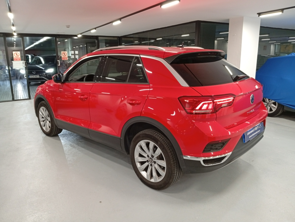 Volkswagen T-Roc Advance foto 18